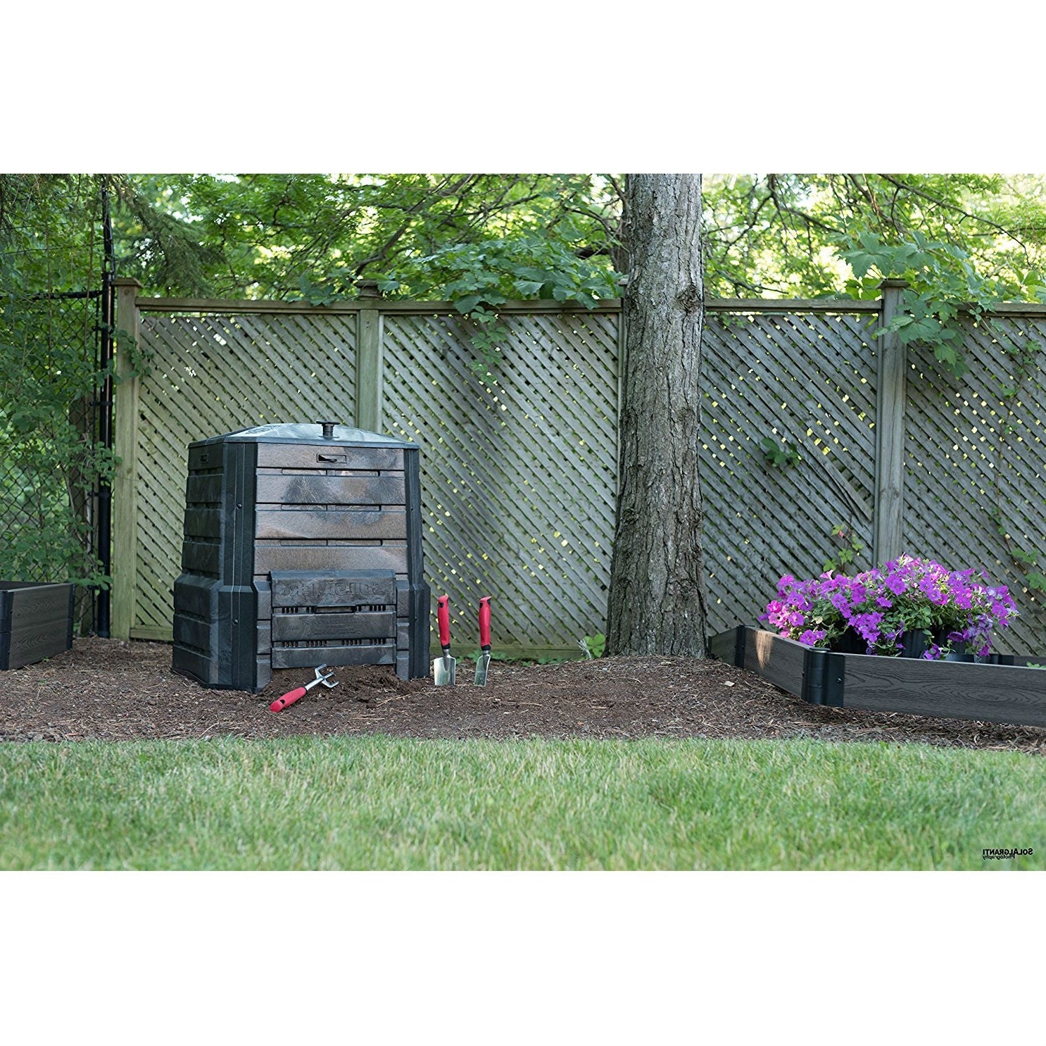 Black Plastic Compost Bin